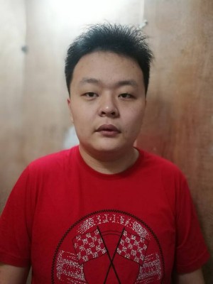 小 帅哥的照片