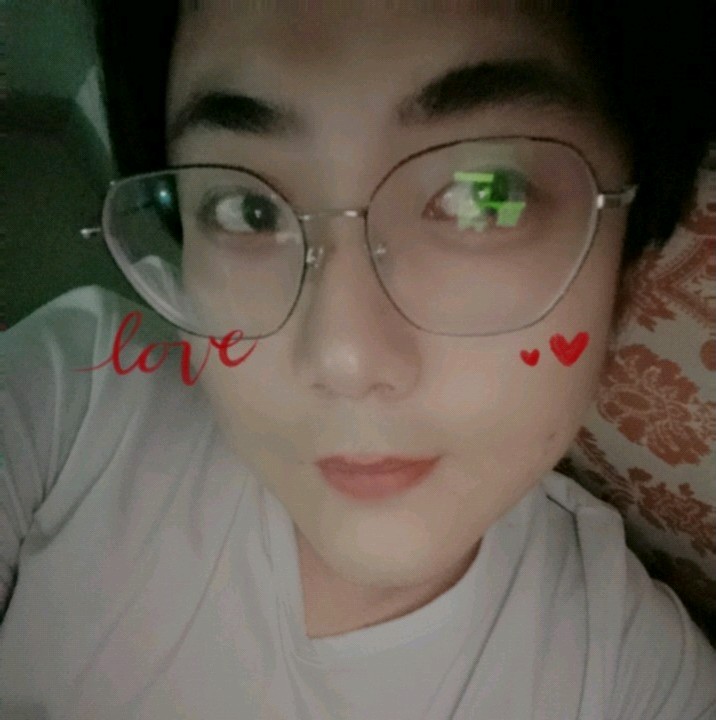 闭上眼的思念的照片