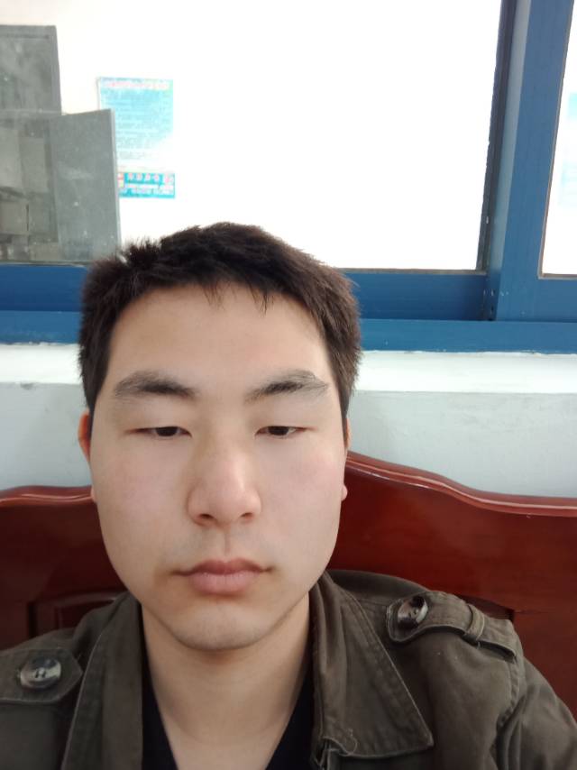 张良玉的照片