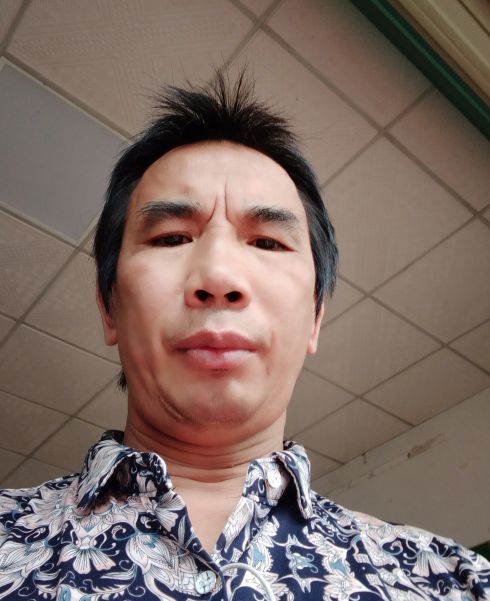 彭际文的照片