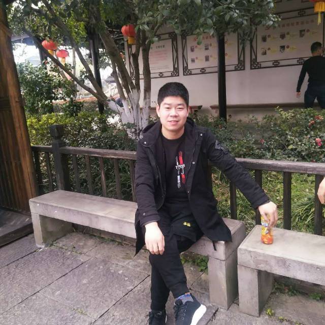 牛云龙。的照片