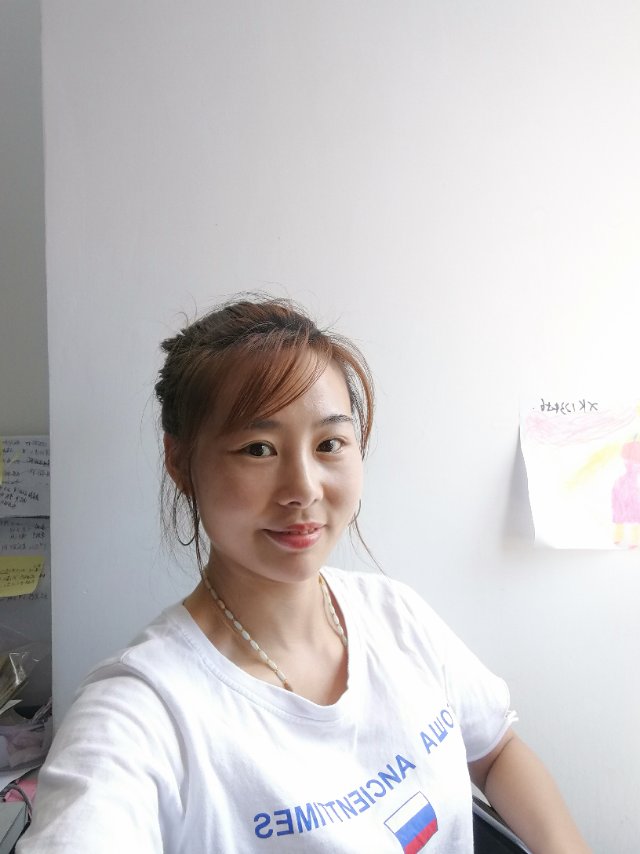 鸢梦逐云的照片