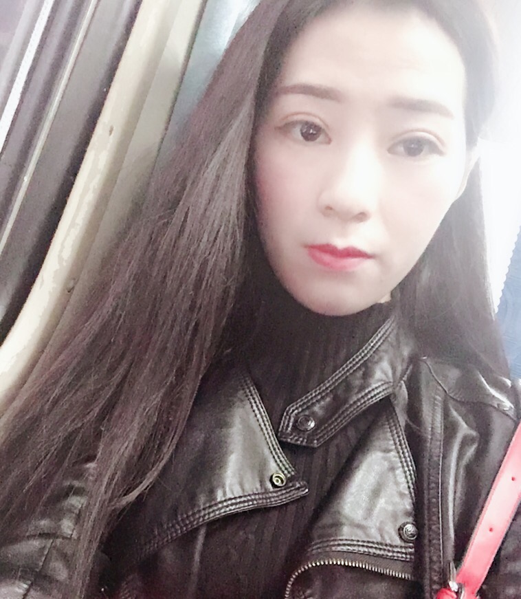 纯装的照片