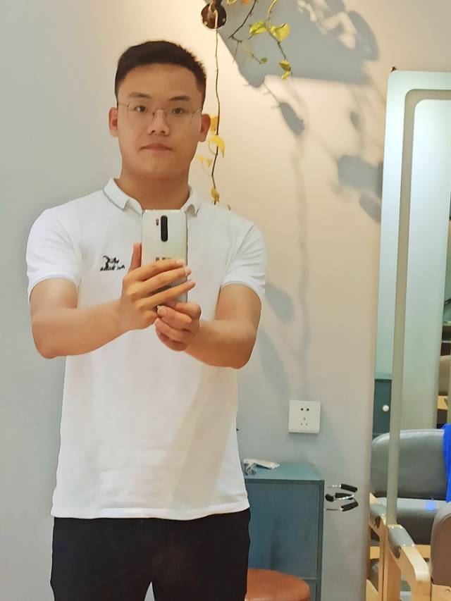 大大塔塔的照片