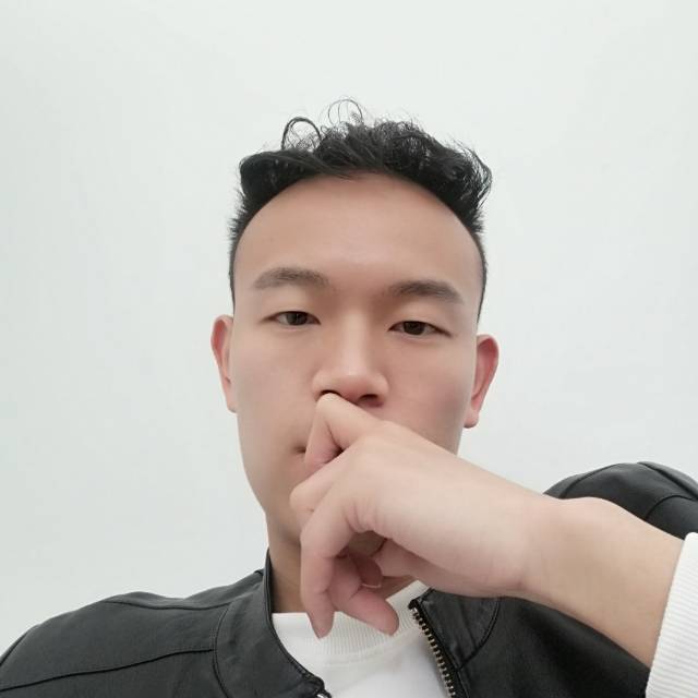 擦肩而过$的照片