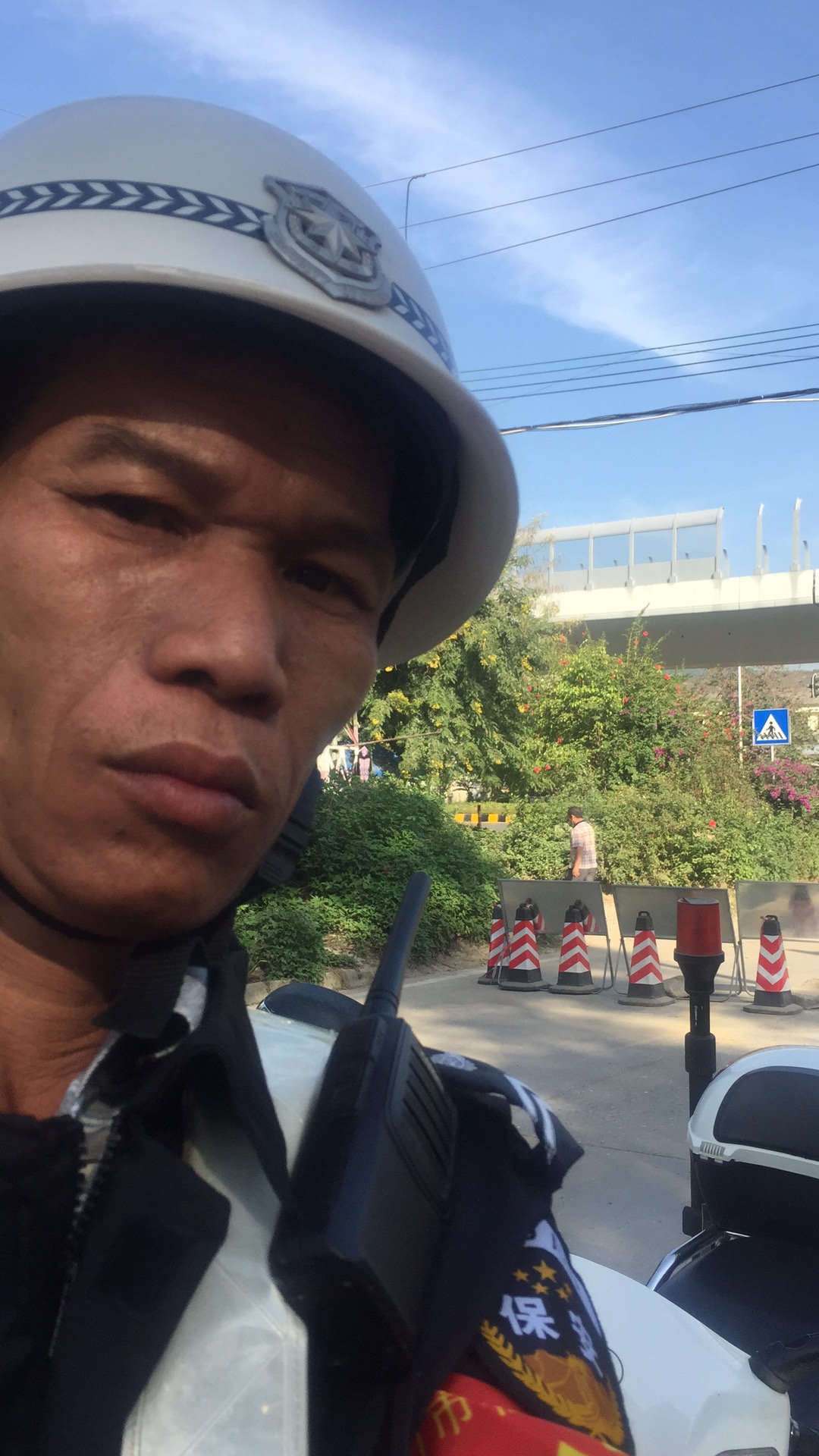 大西北的月亮的照片