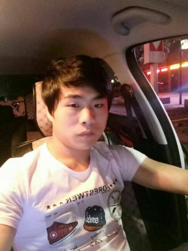 会员833187282的照片