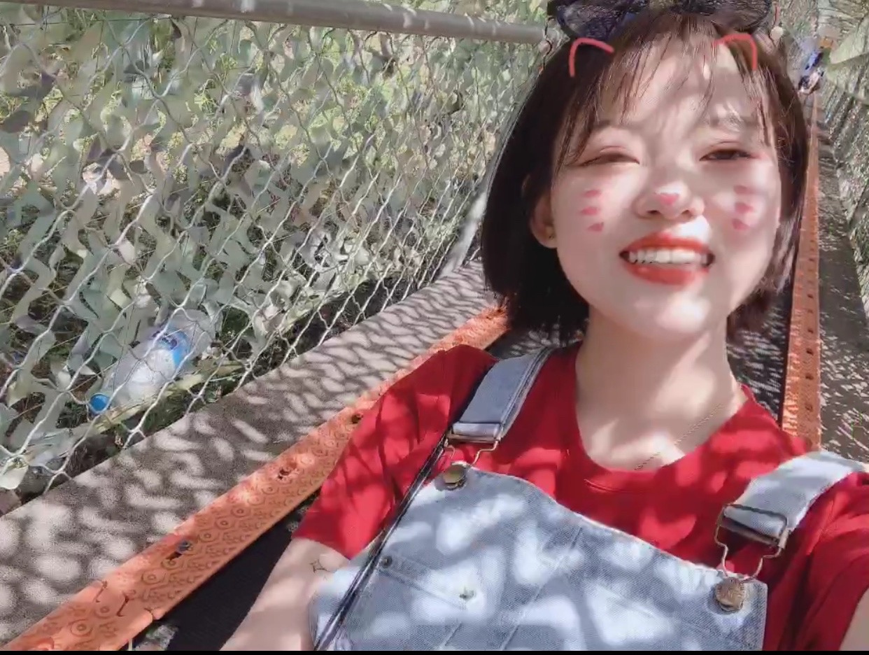 是王玥啦啦啦啦啦的照片