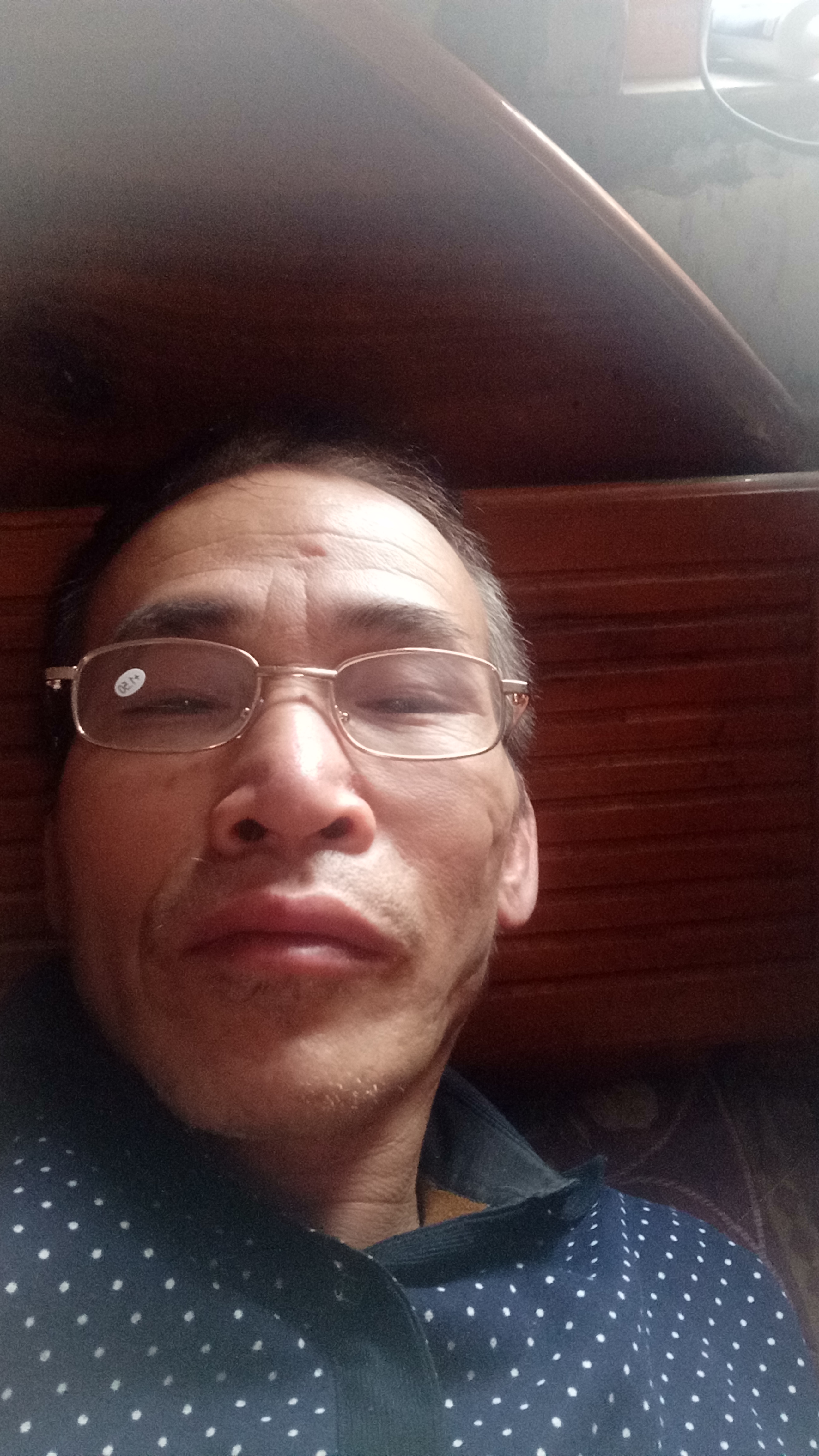 莫咸的照片