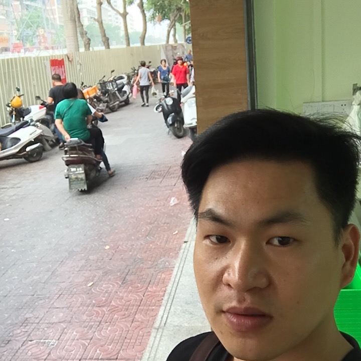 蓝海群主的照片