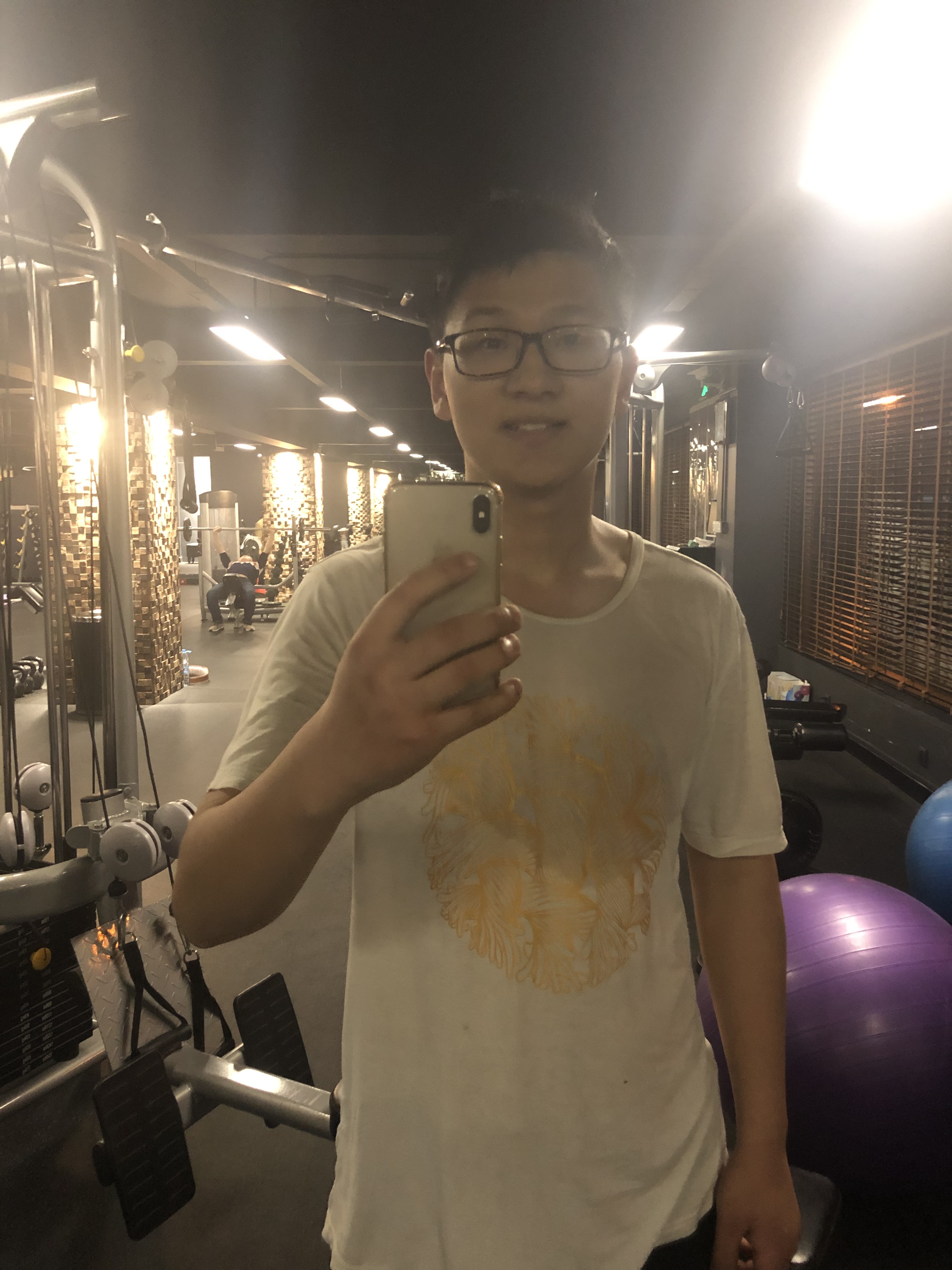 苌壮的照片