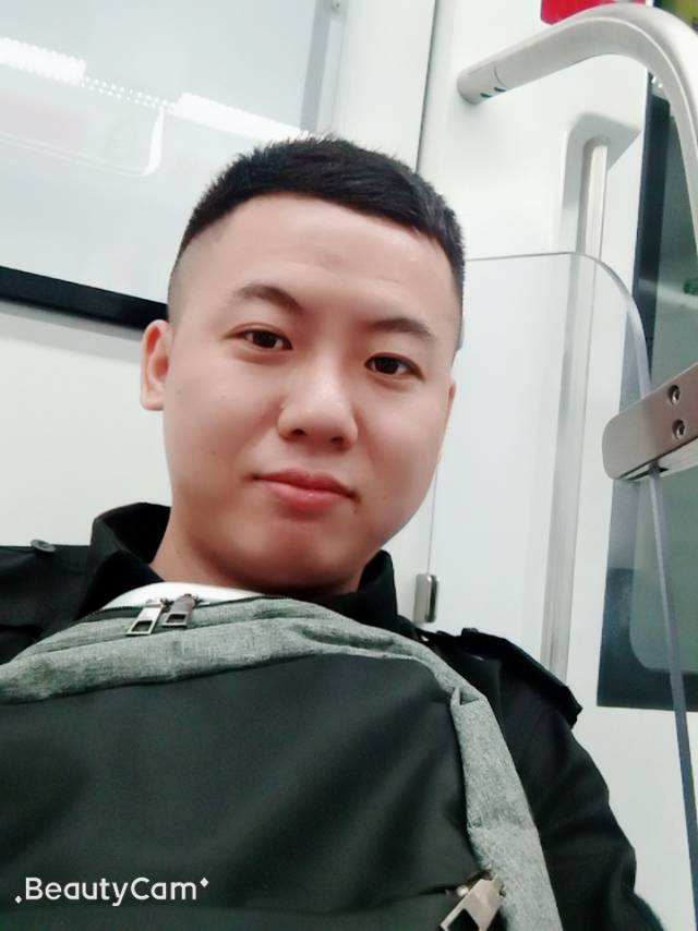 请叫我麻子的照片