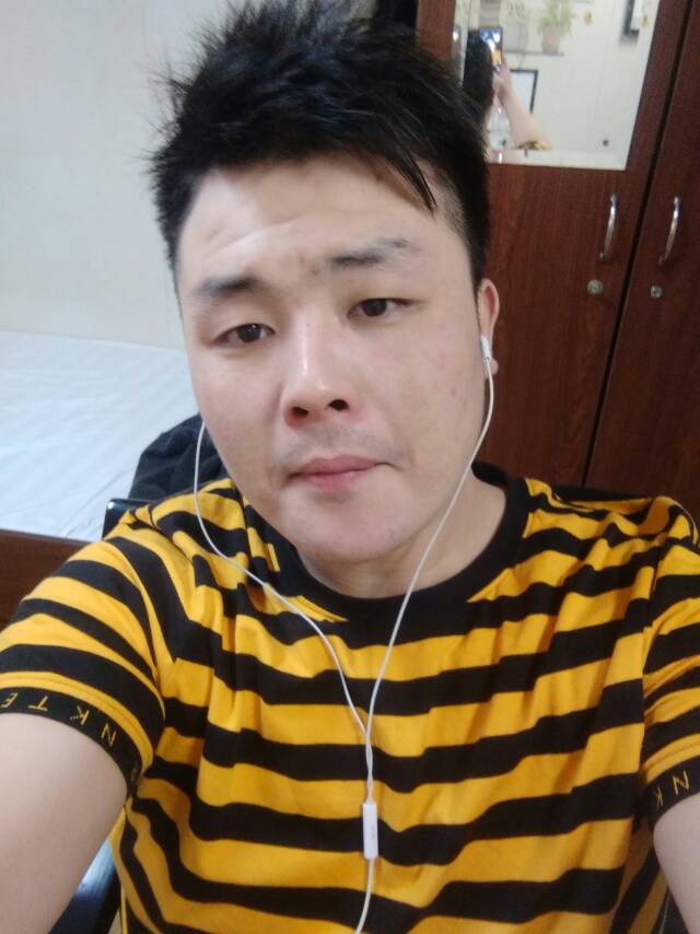 王浩奇的照片