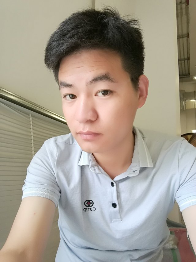 夏天白沐沐的照片