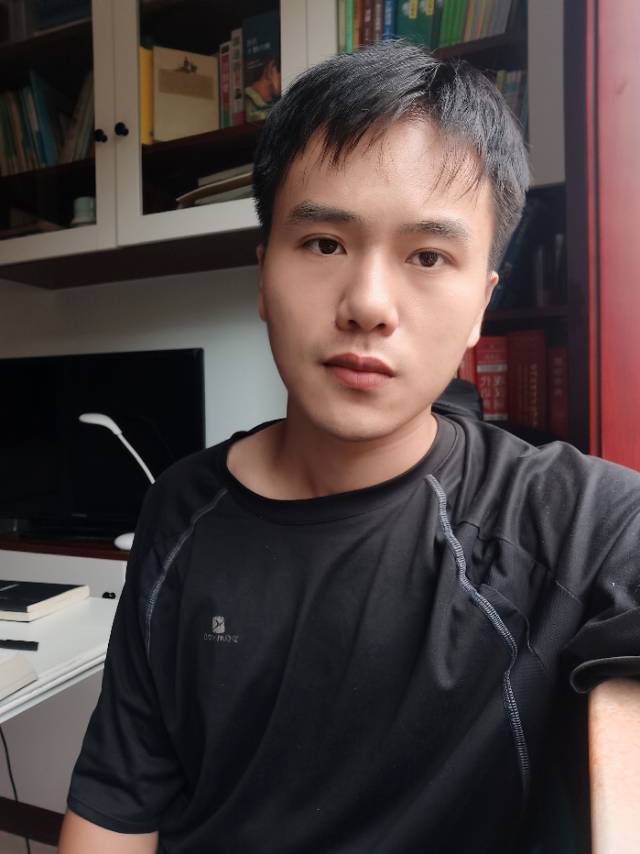 邓。。。。的照片