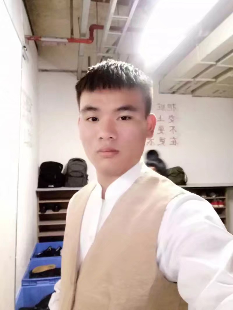 会员044814365的照片