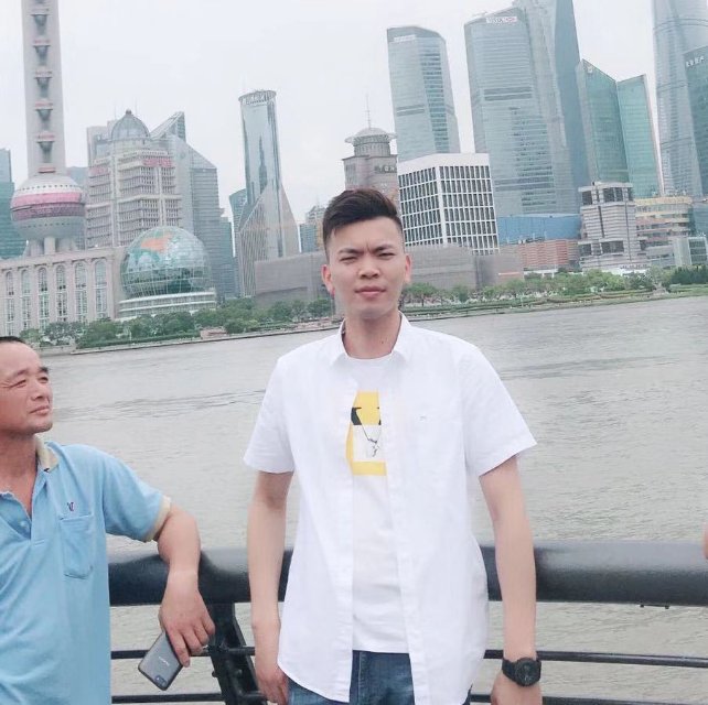 会员006958000的照片