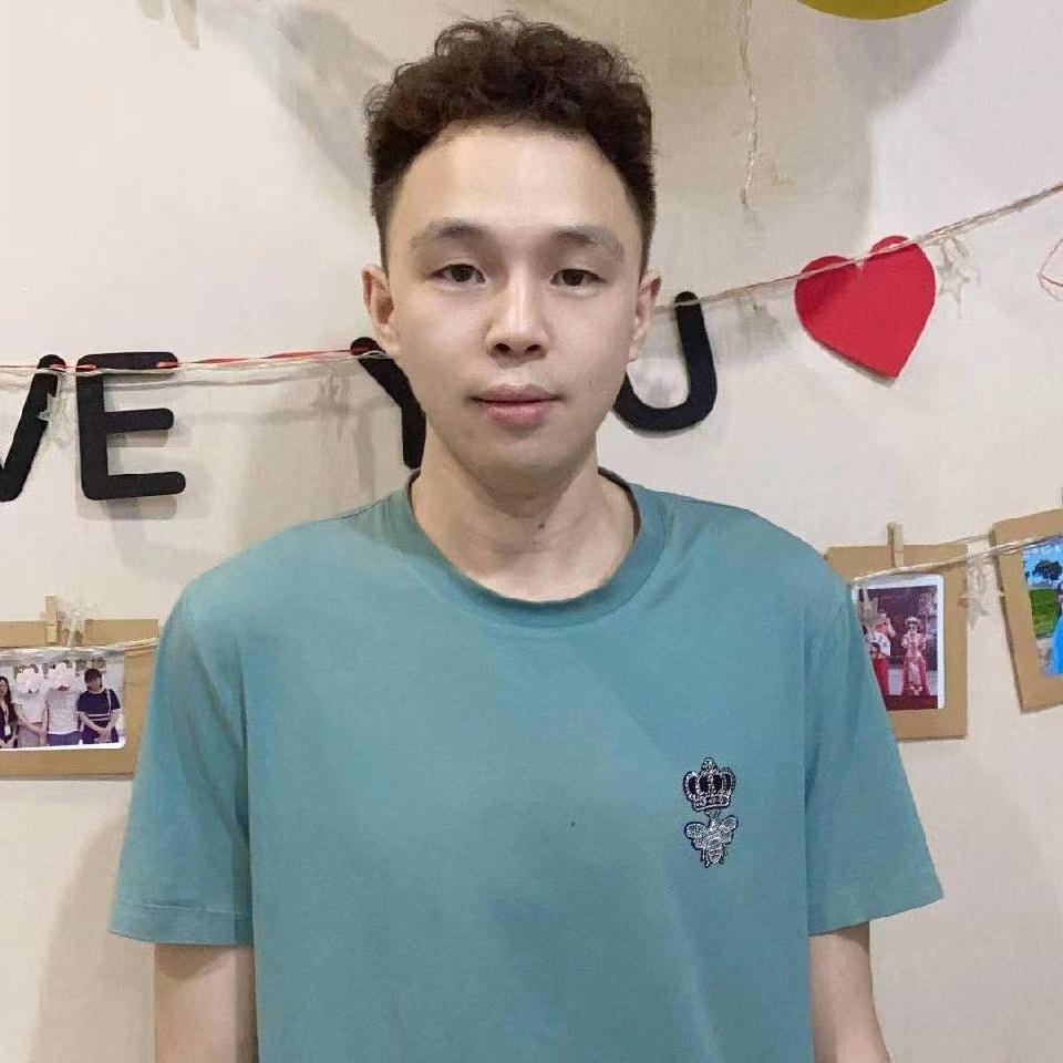 秦杜洪的照片