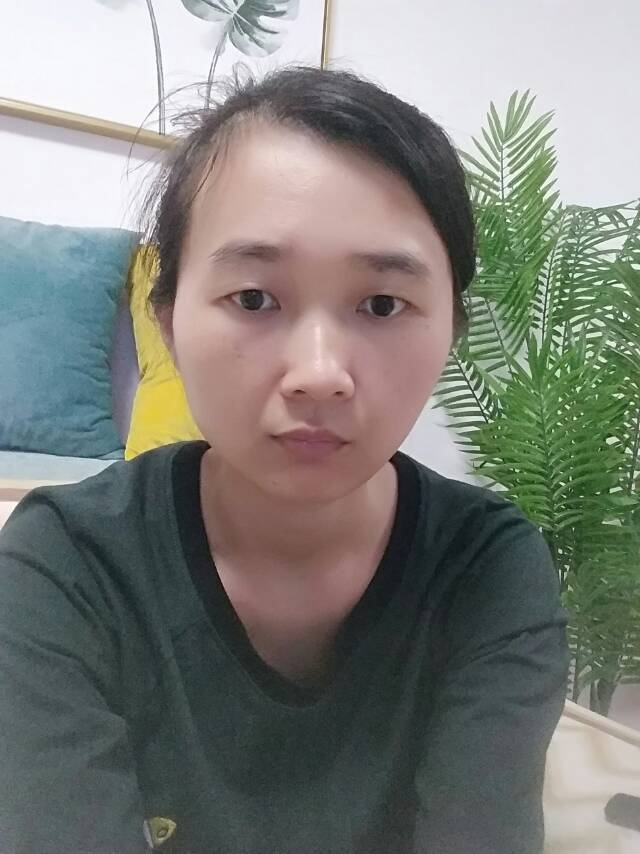 萧颜的照片