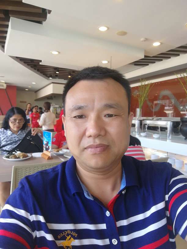 大叔的很成熟的照片