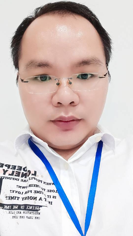 冬天里的棉衣的照片