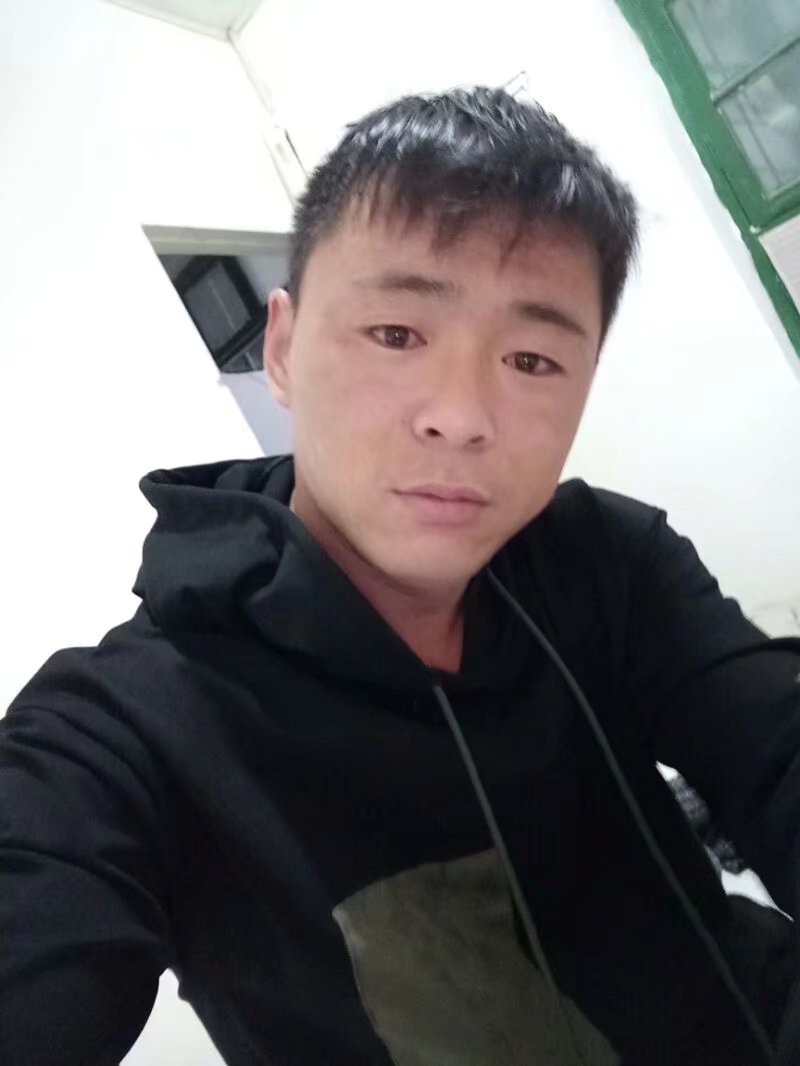 wo哭了谁会心疼的照片