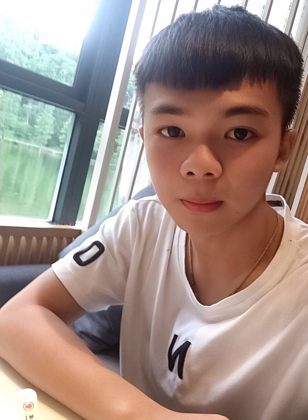 四块五的妞呀的照片