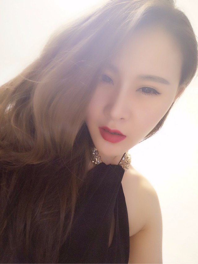 安静的浮萍的照片