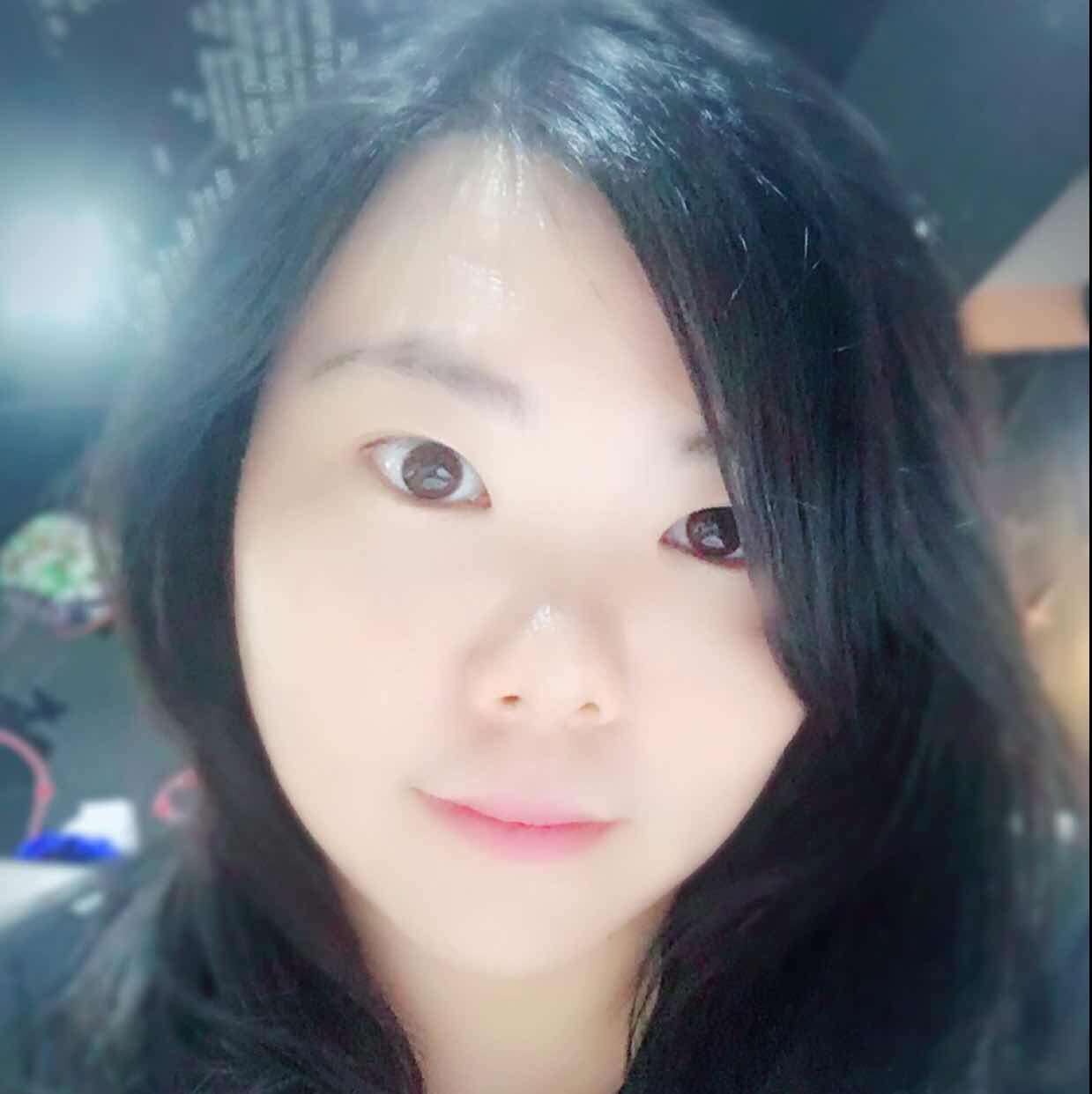 慕水卿的照片