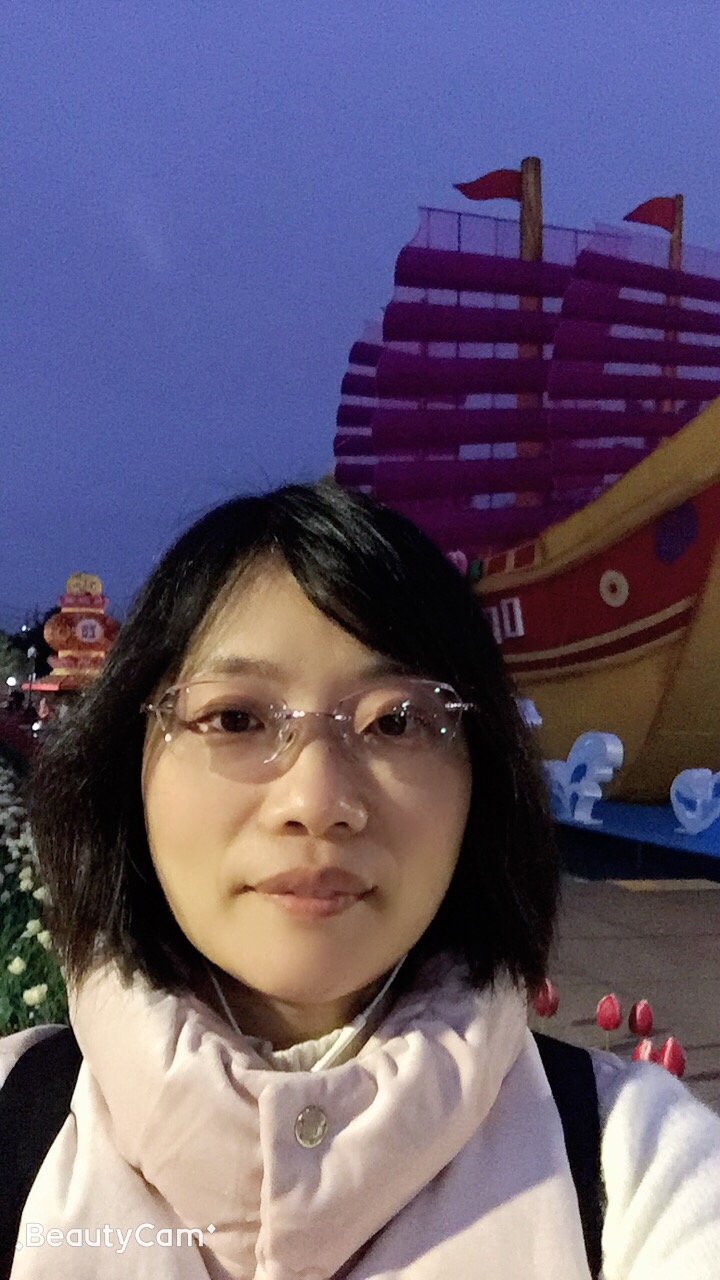 董董婉仪的照片