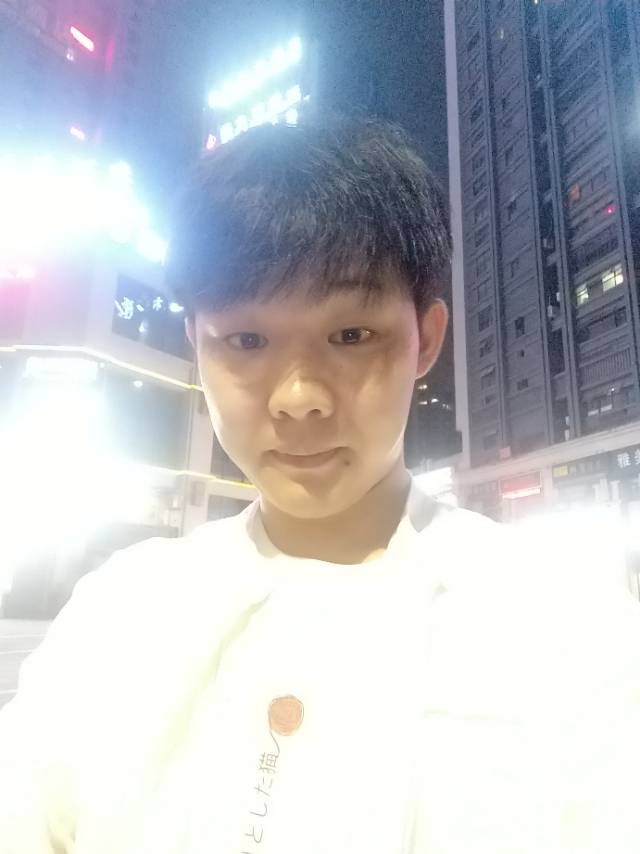 曾先生。的照片