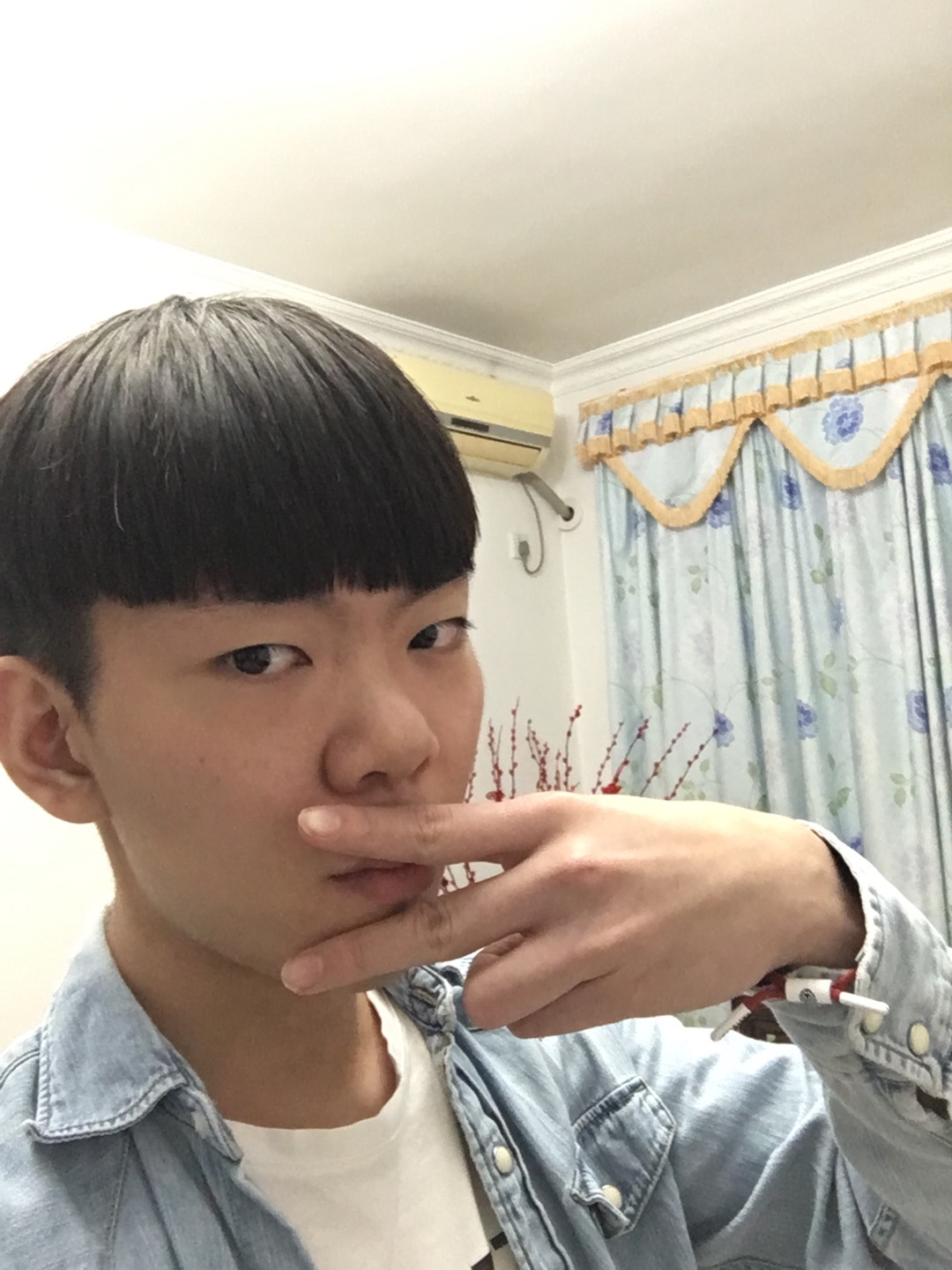回眸一笑就一刀的照片