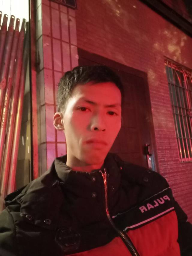 单 身的照片