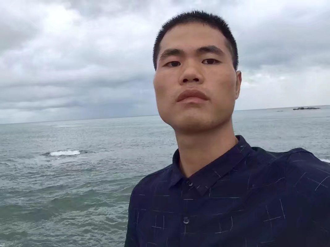 落寞夕阳的照片