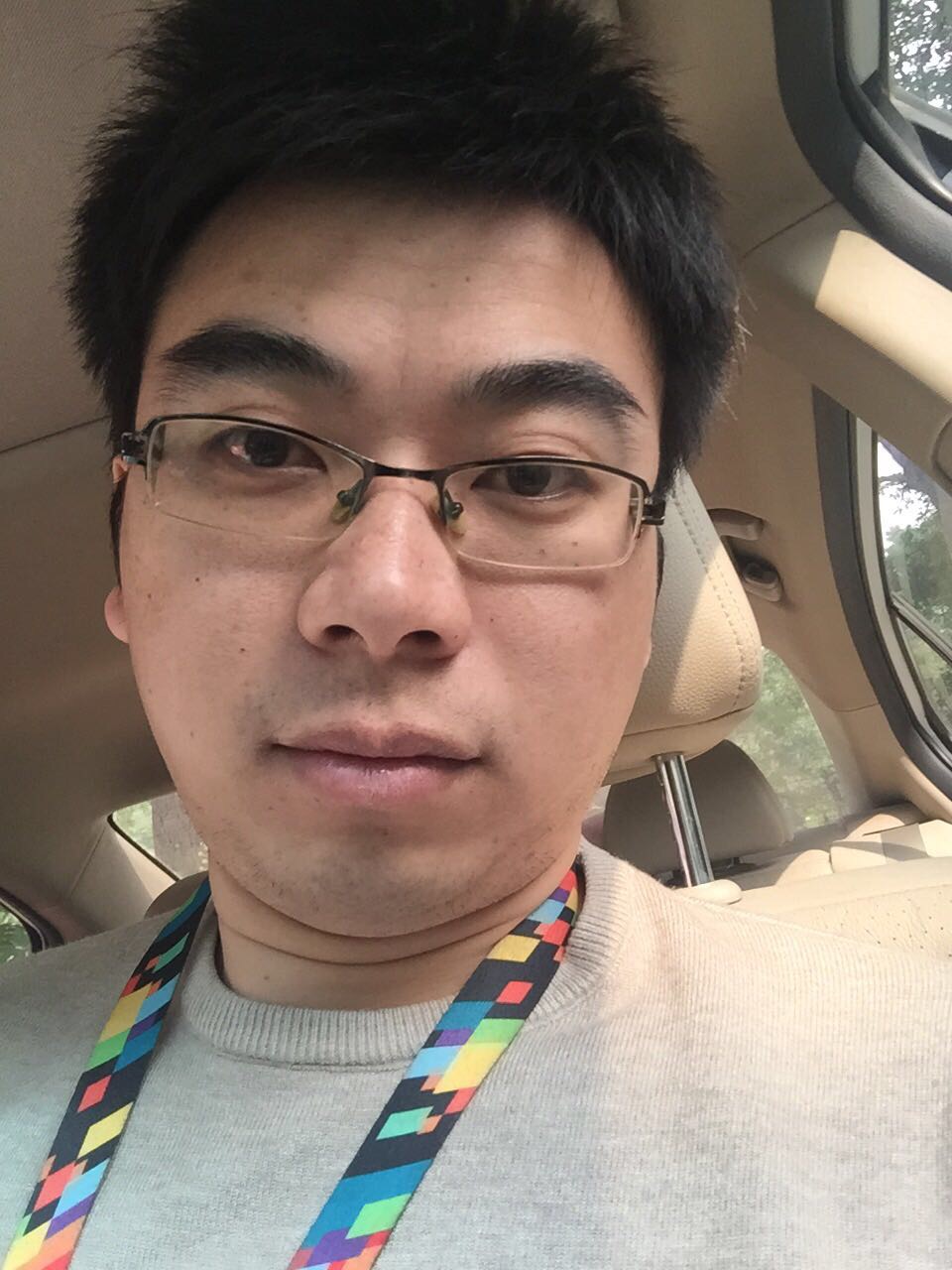 爱伺机摸人的照片