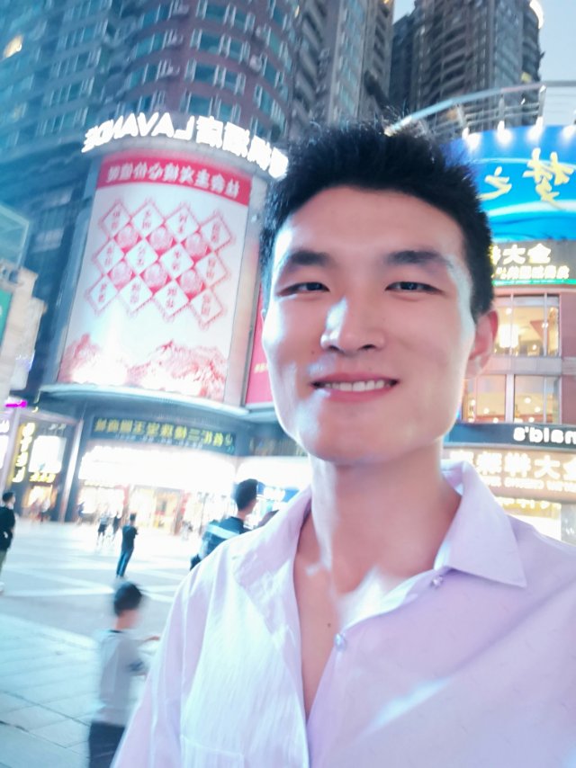 叶明流的照片