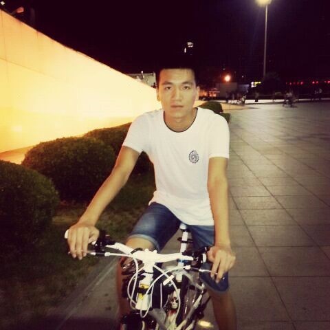 在路上❤的照片