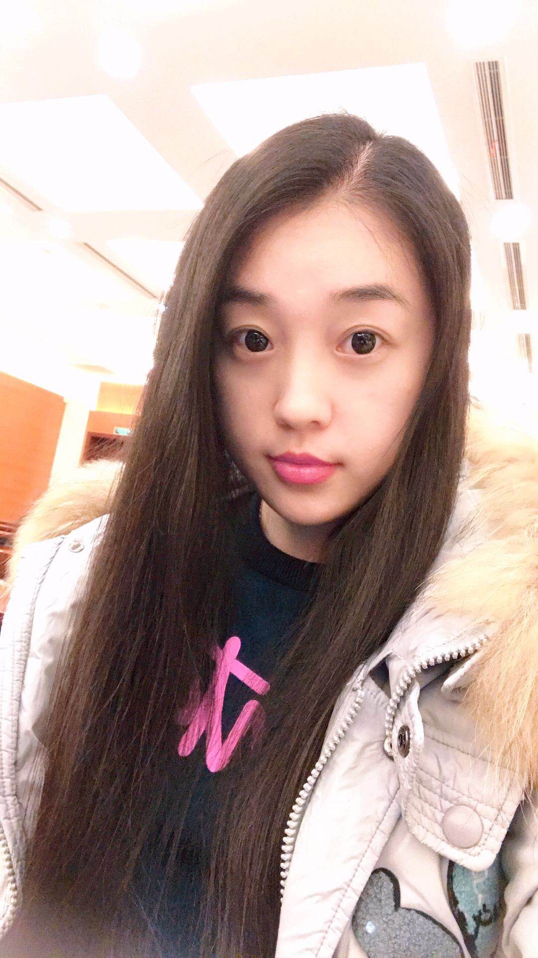 长发已及腰的照片