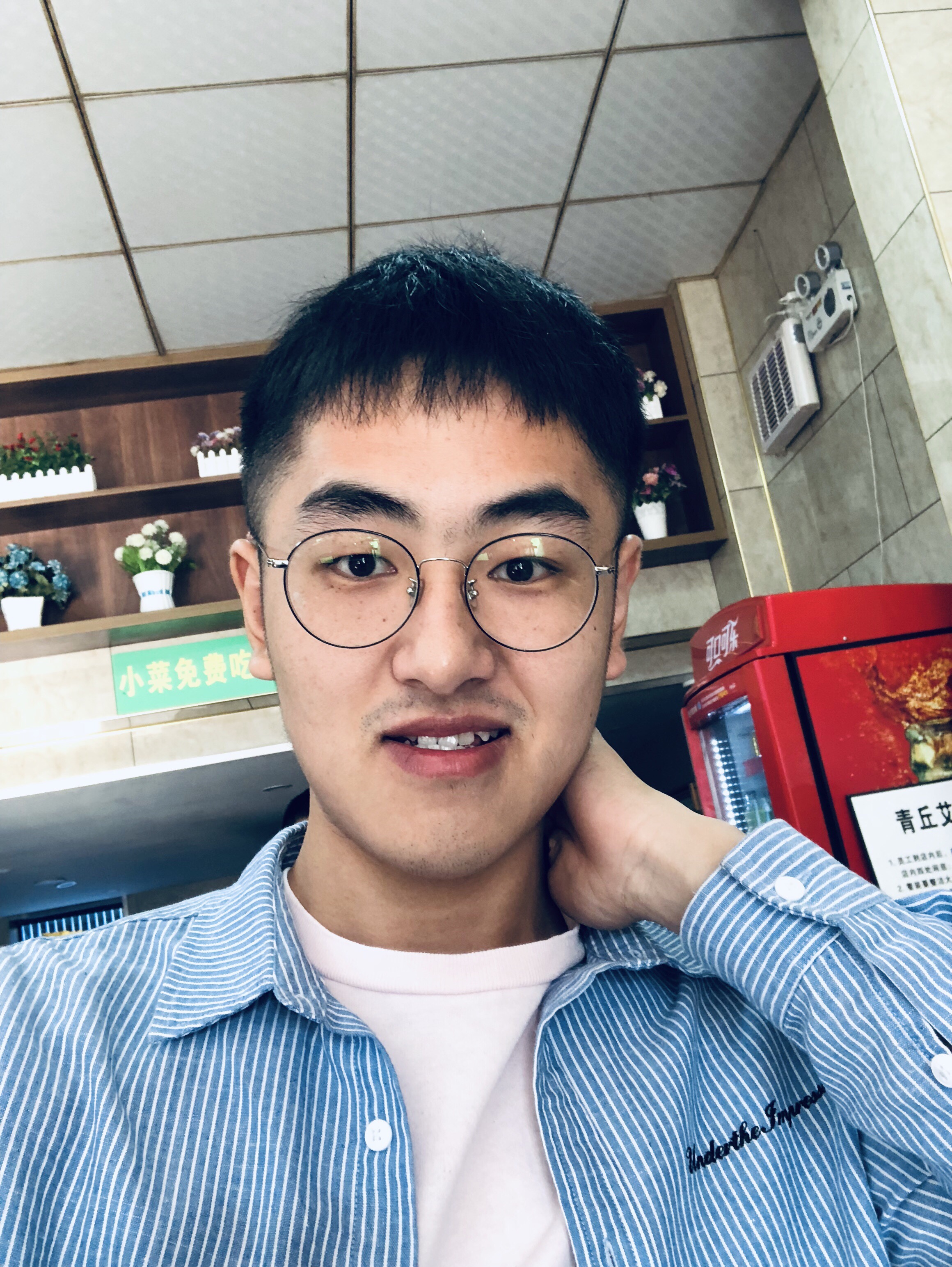 想要人鱼线的胖子的照片