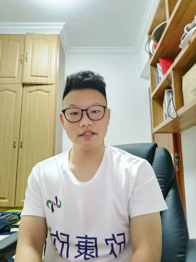 会员528560360的照片