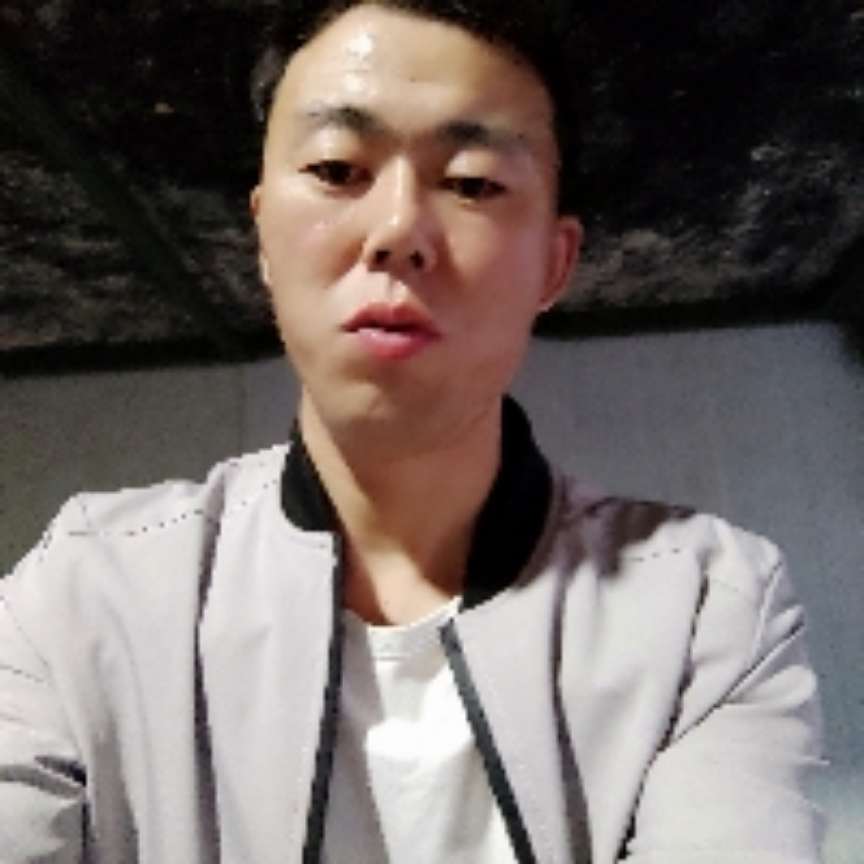 暖心俊少年的照片
