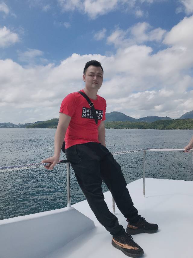 会员991959597的照片