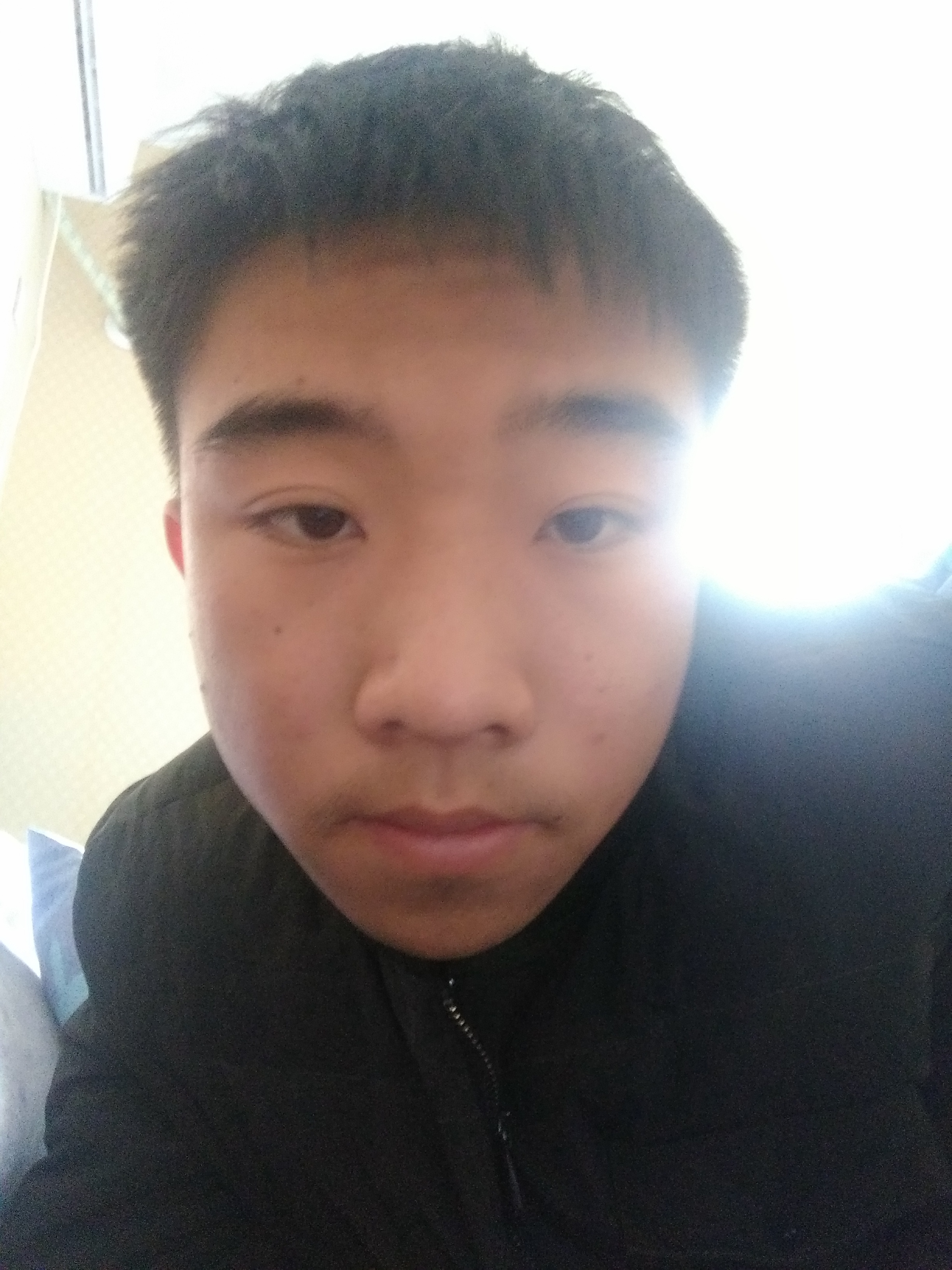 深情不理的照片