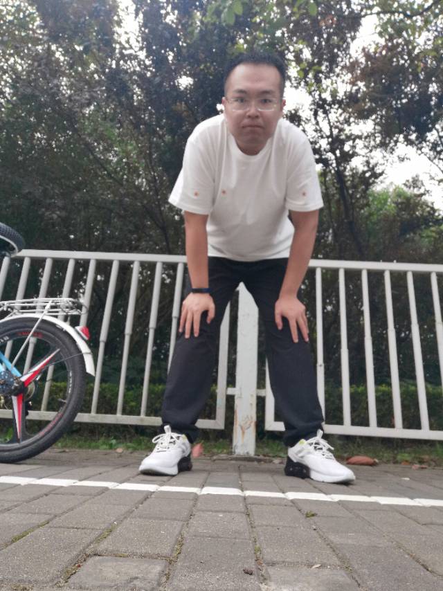 忧心的镜子的照片