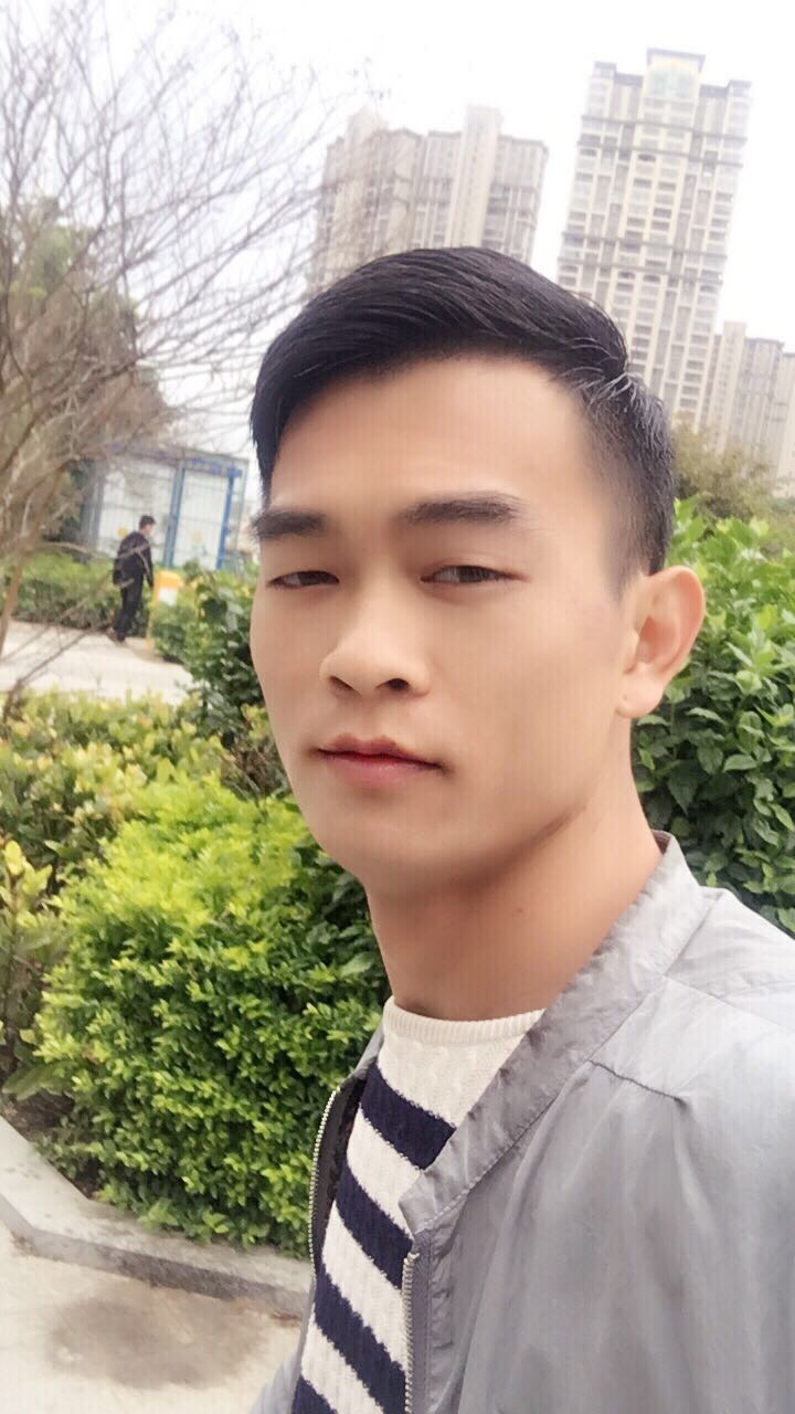 DU气定神闲的照片