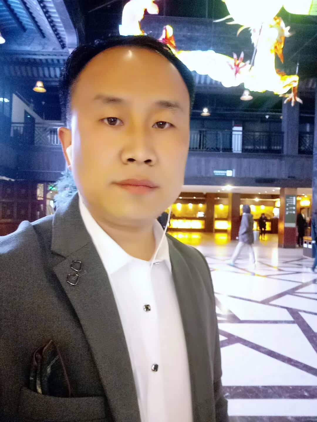 任我行的照片