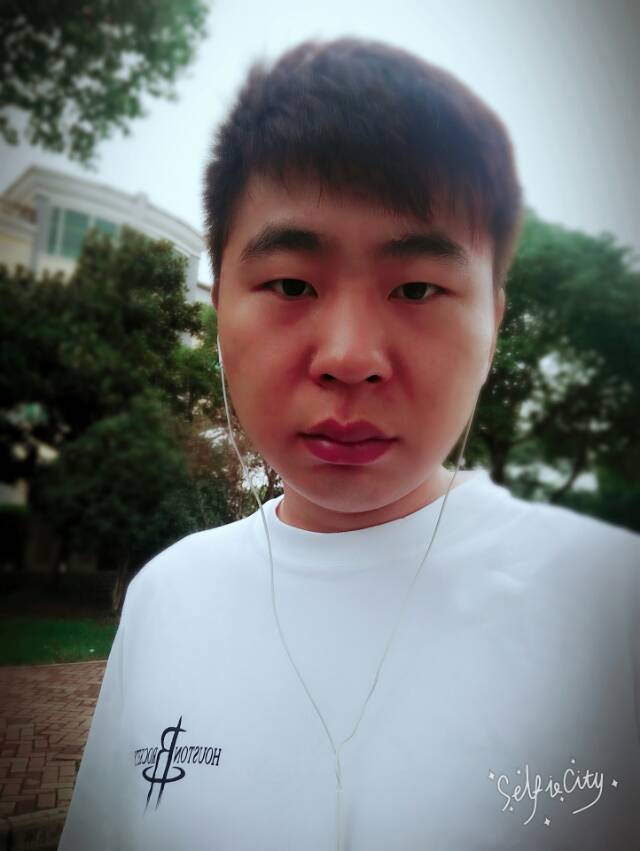 小二哥V的照片