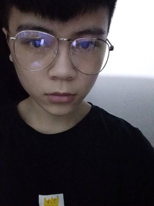 无欢不爱的照片