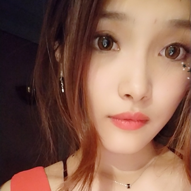 胡妹妹的照片