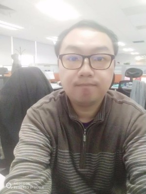 黑钢的照片
